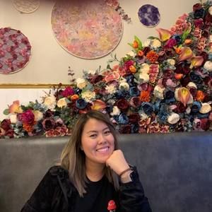 Meet your Posher, Sharon